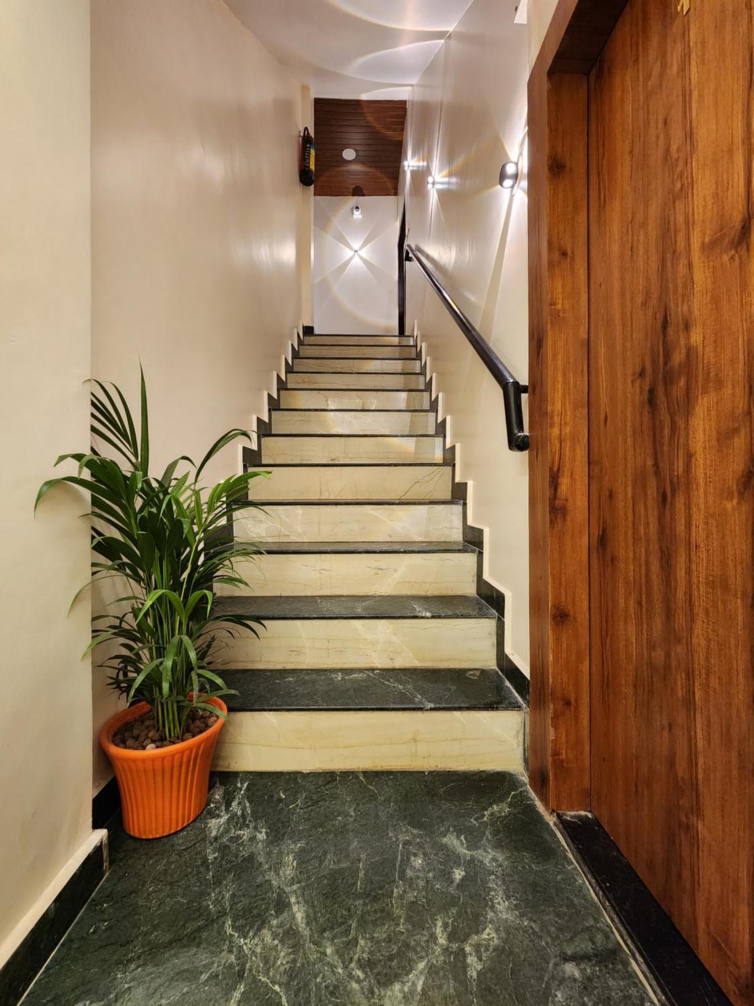 Hotel Anantshree Ujjain Esterno foto